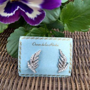 vintage 80s sculptural rhinestone sparkly fern floral leaf earrings NWT